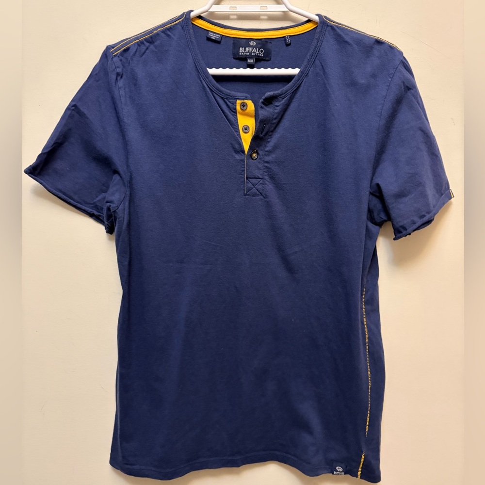 3/$20 BUFFALO DAVID BITTON Men's Blue Cotton Shirt with Yellow Accents